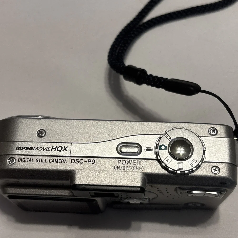 Sony model cyber
